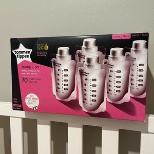 Tommee Tippee Breastmilk Storage bags 70 count NEW